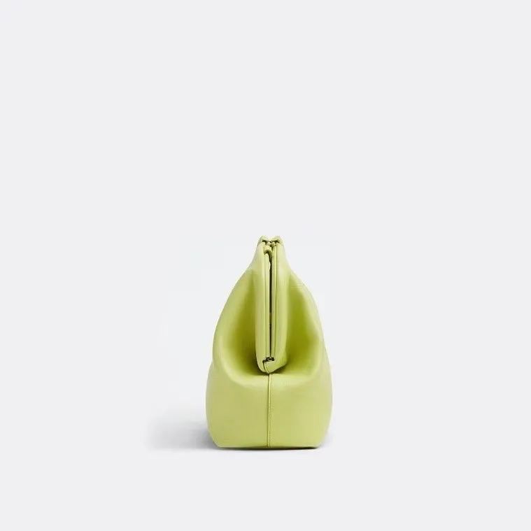 The new model 🆕 has been very popular recently - seaweed yellow has arrived